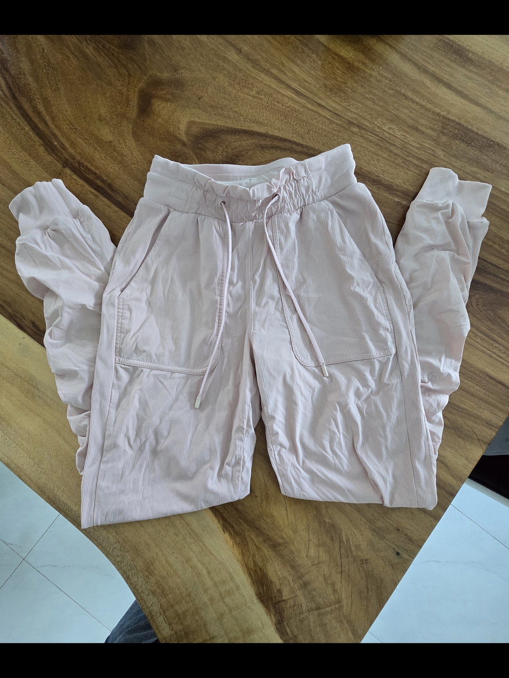 Lululemon Light Pink Women's Drawstring Jogger Pants